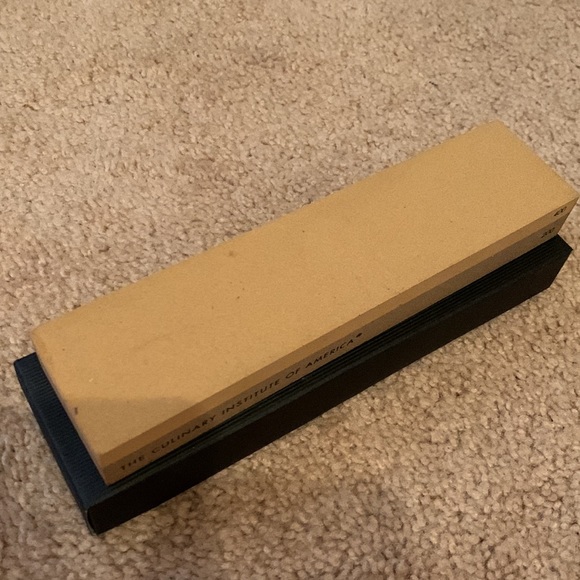 The culinary institute of America honing stone - Picture 2 of 5